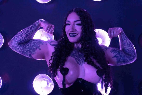 与费城职业选手 Xliah Arachne 的幽会